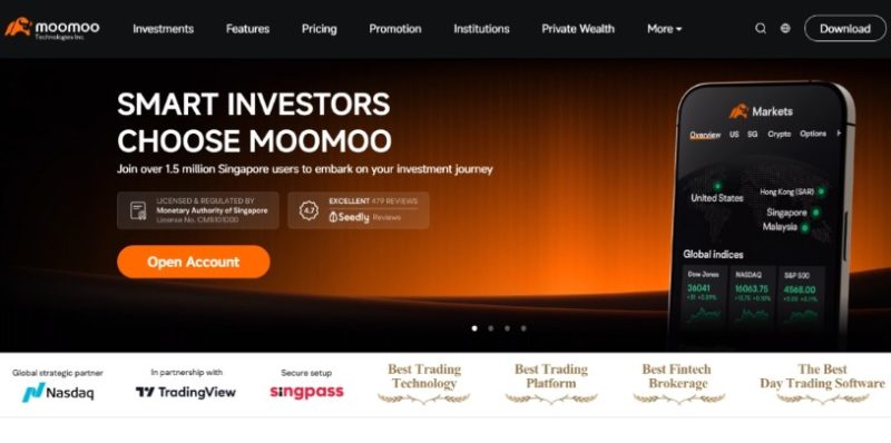 moomoo investment app homepage promoting smart investing with MAS-regulated trading, global markets and zero-commission trading