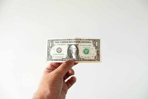 Photo of a one dollar paper bill