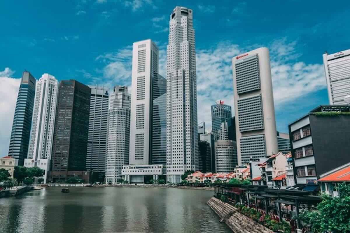 Singapore skyline representing opportunities for low carbon investing and sustainable finance in the city-state.